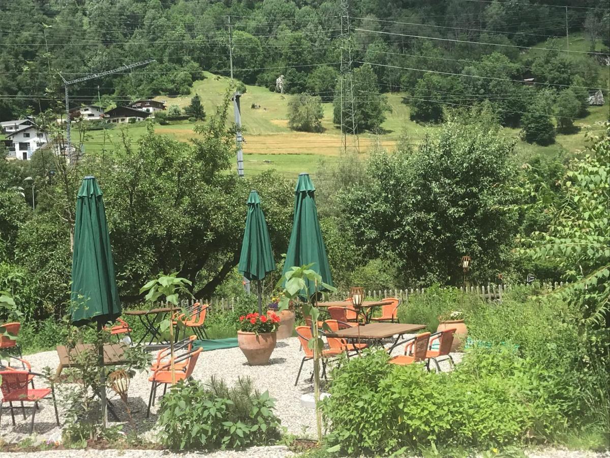 Bed and Breakfast Ustria Crusch Alva Tavanasa Exterior foto