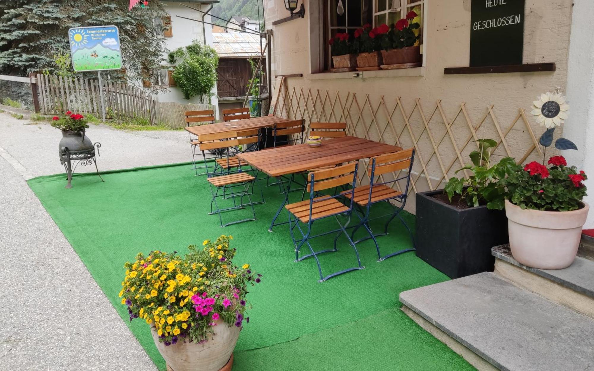 Bed and Breakfast Ustria Crusch Alva Tavanasa Exterior foto